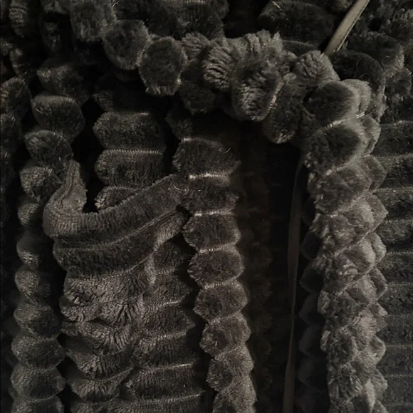 Soma Women's Black Ribbed Robe - Picture 8 of 8